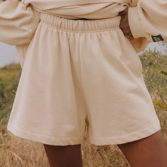 Daily Drills Sand sweatshorts - Picture 6 of 7